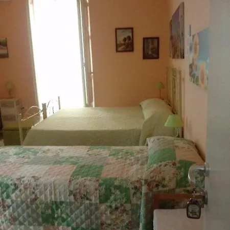 Sikelia 3*