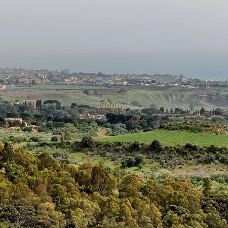 Sikelia 3*